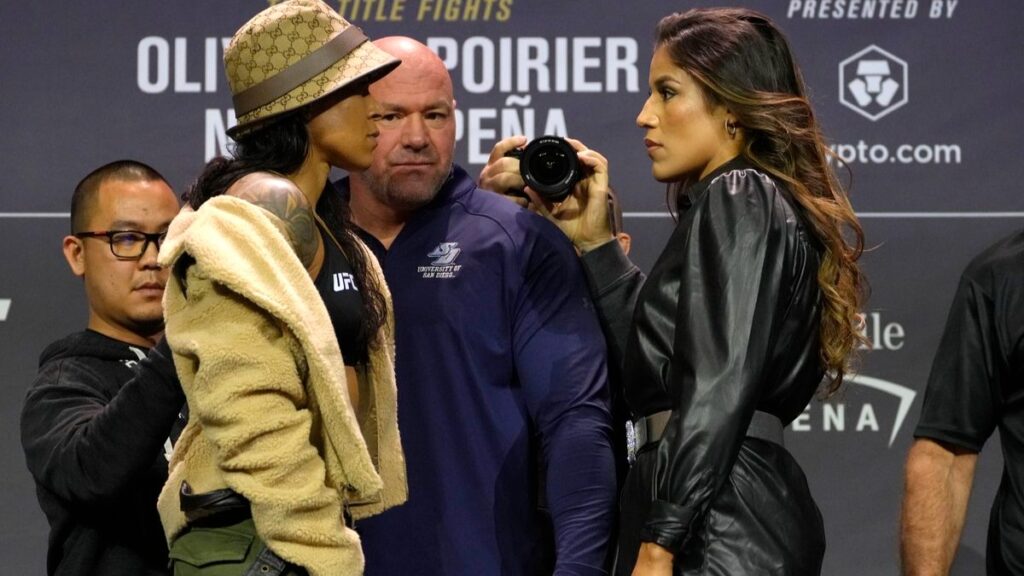 Amanda Nunes, Julianna Pena