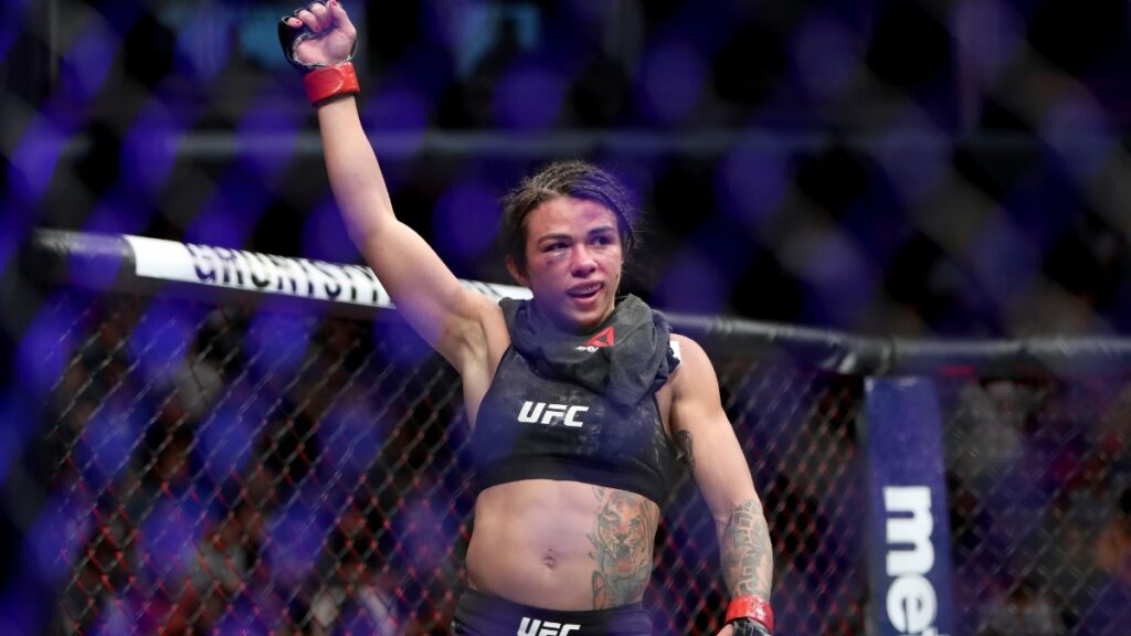 Claudia Gadelha