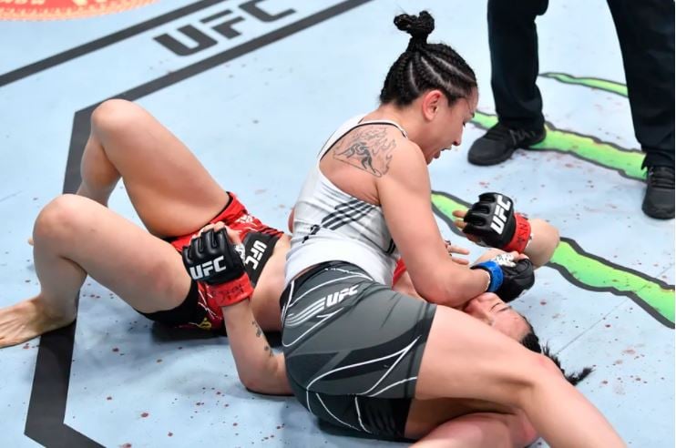Carla Esparza and Yan Xiaonan