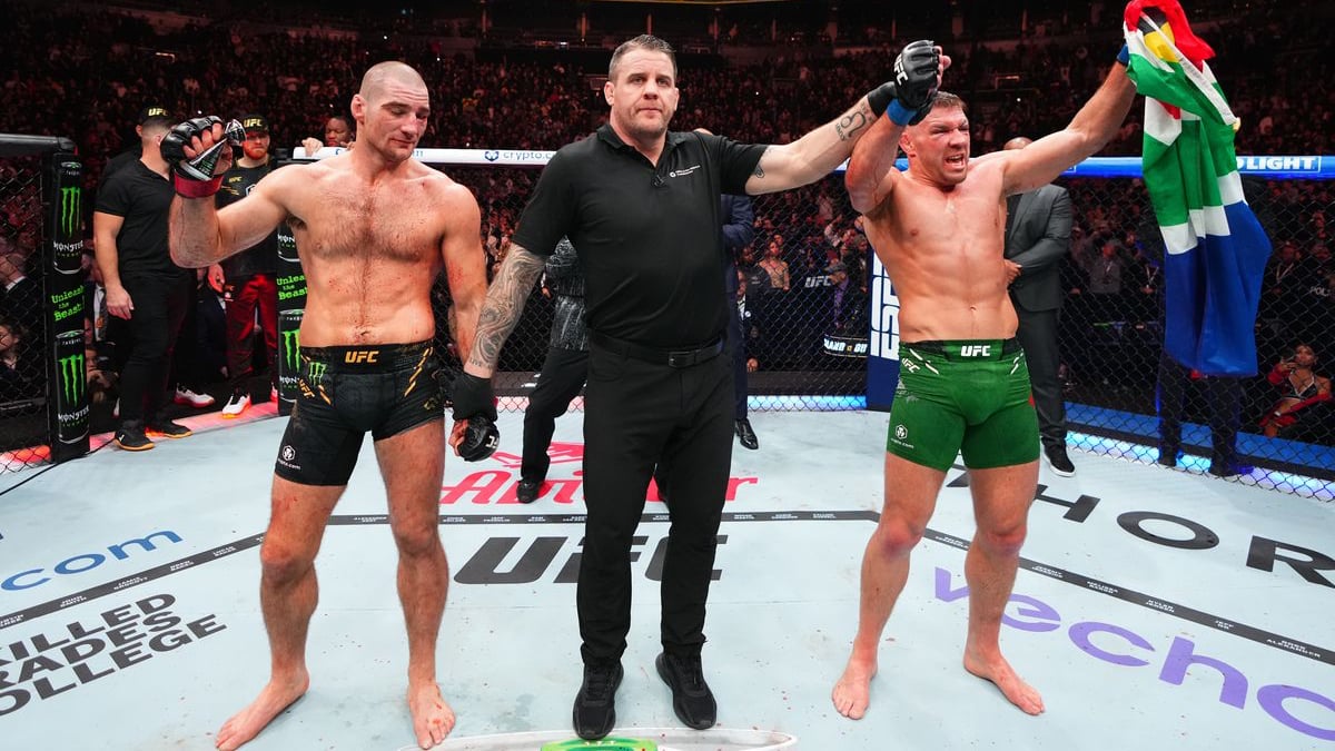Dricus Du Plessis Recalls ‘Frustrating’ Sean Strickland Fight: ‘He Said Till Death & Just Walked Backwards’
