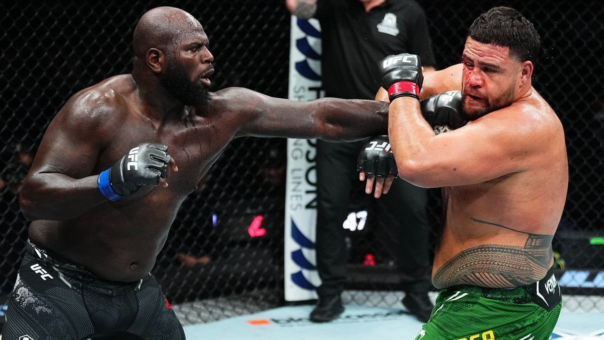 ‘Tui Tuivasa Is Giving Me Tony Ferguson Vibes’ – MMA Fans React To ‘Bam Bam’ Earning Ridiculous 30-27 Scorecard Despite Getting Dominated At UFC 305