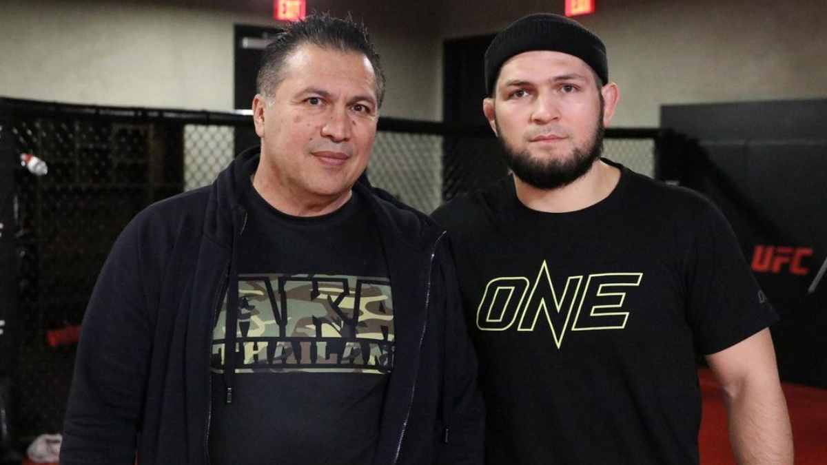 Khabib Nurmagomedov con su entrenador Javier Méndez