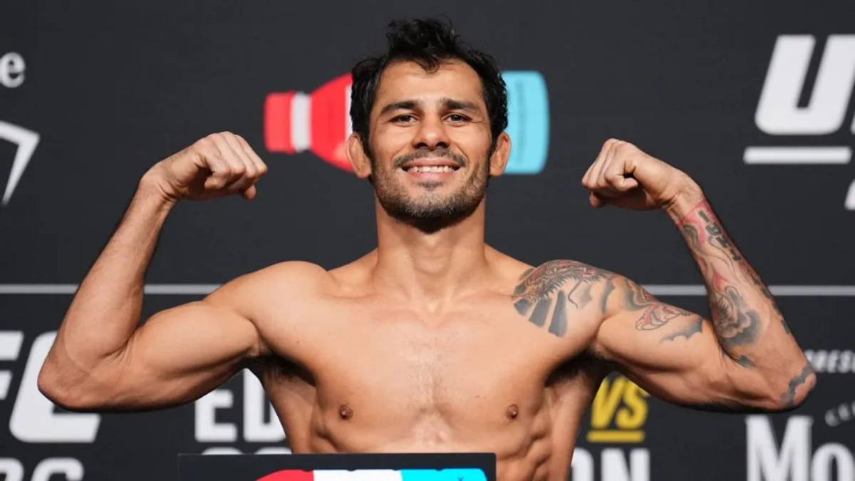 Pantoja’s Coach: Title Defense Against Former Two-Weight Champion ‘Doesn’t Make Any Sense’