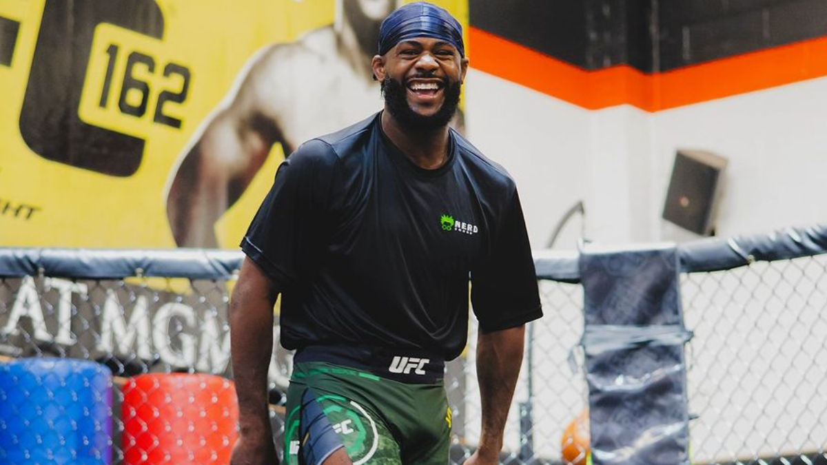 Aljamain Sterling Eyes April Return, Identifies 2 Opponent Options: ‘I’m Still Chasing That Gold’