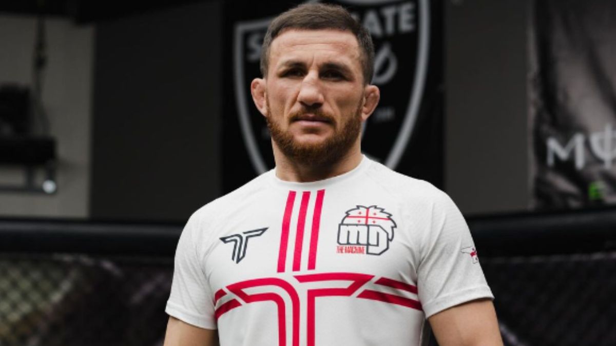 Merab Dvalishvili Clarifies Staph Status After He Is Interrupted Mid-Interview By UFC Doctors