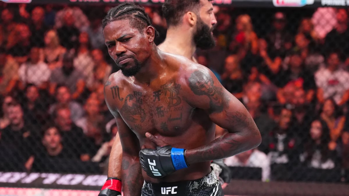 Kevin Holland Tells Troll He Feels Like A ‘Total Piece Of Sh*t’ After UFC 307 Injury Loss