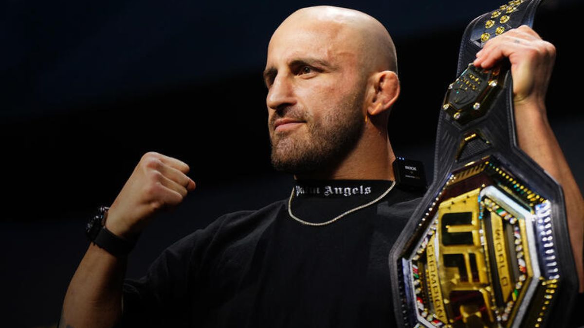 Alexander Volkanovski Intends To Have Staredown With UFC 308 Winner Inside The Octagon