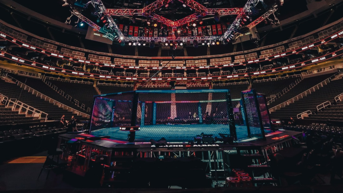 Dave & Buster’s Unveils UFC Challenge Game For An Immersive Arcade Experience