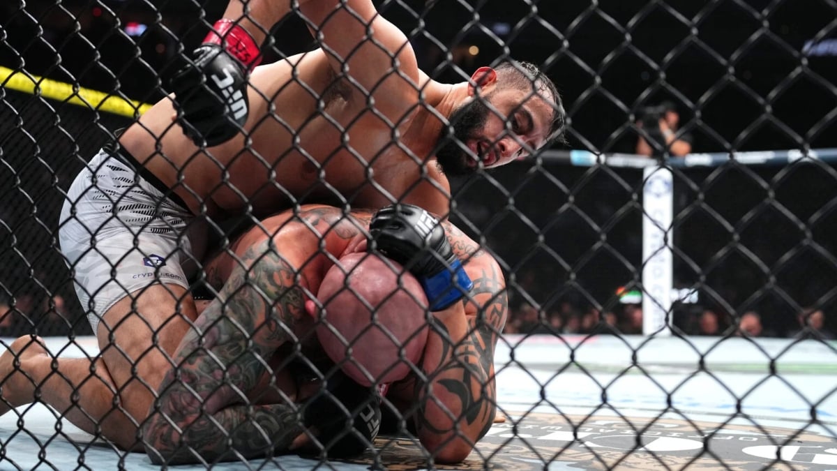 Dominick Reyes Reveals Anthony Smith’s Strange Mid-Fight Request At UFC 310