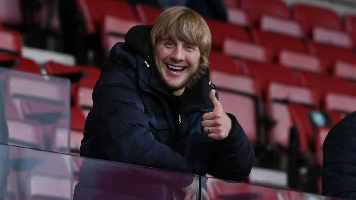 Paddy Pimblett responde a los críticos de su aspecto fuera de temporada