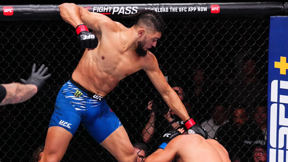 Johnny Walker Shares Honest Reflection On Sluggish Start Dominant Finish Over Zhang Mingyang At UFC Shanghai