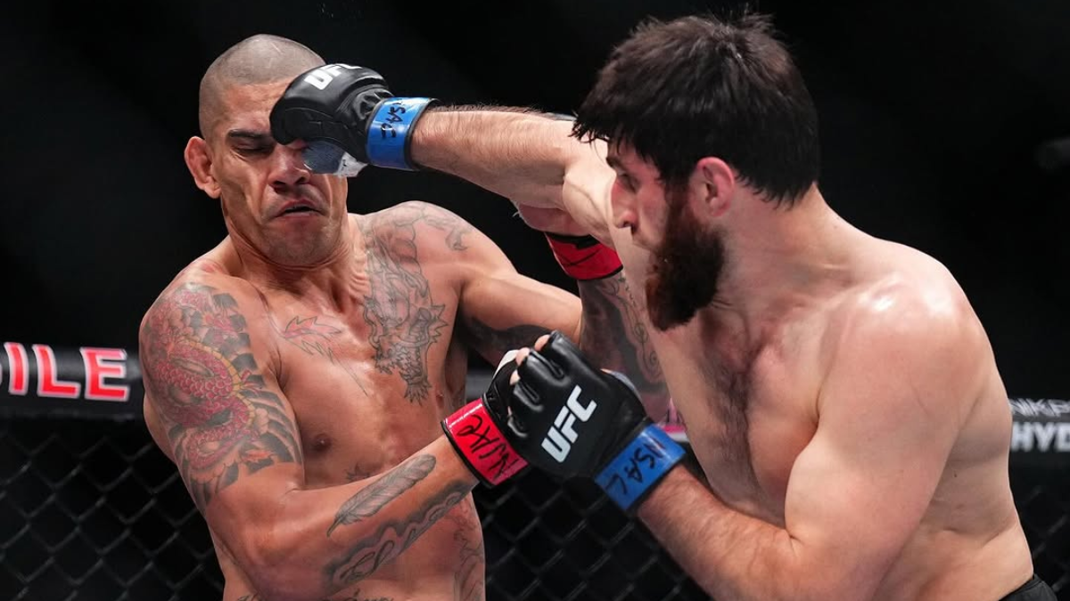 Magomed Ankalaev Claims Alex Pereira Was Greased Up In First Fight Ahead Of UFC 320 Rematch – ‘He Was Just Too Slippery’