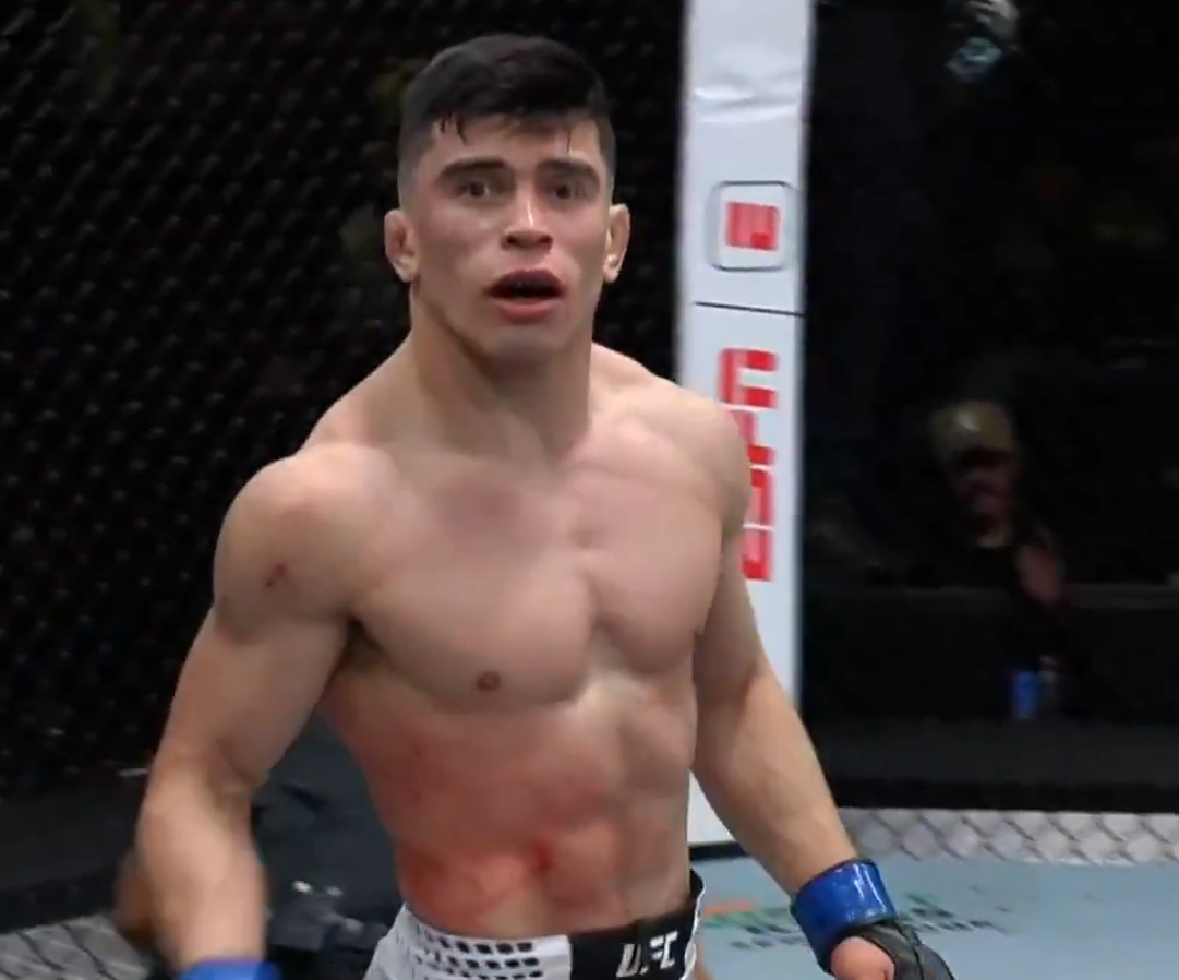 ‘Going To Be A Top Featherweight In 2026’ – Fans & Fighters React As Kevin Vallejos Becomes First To Knock Out Giga Chikadze At UFC Vegas 112