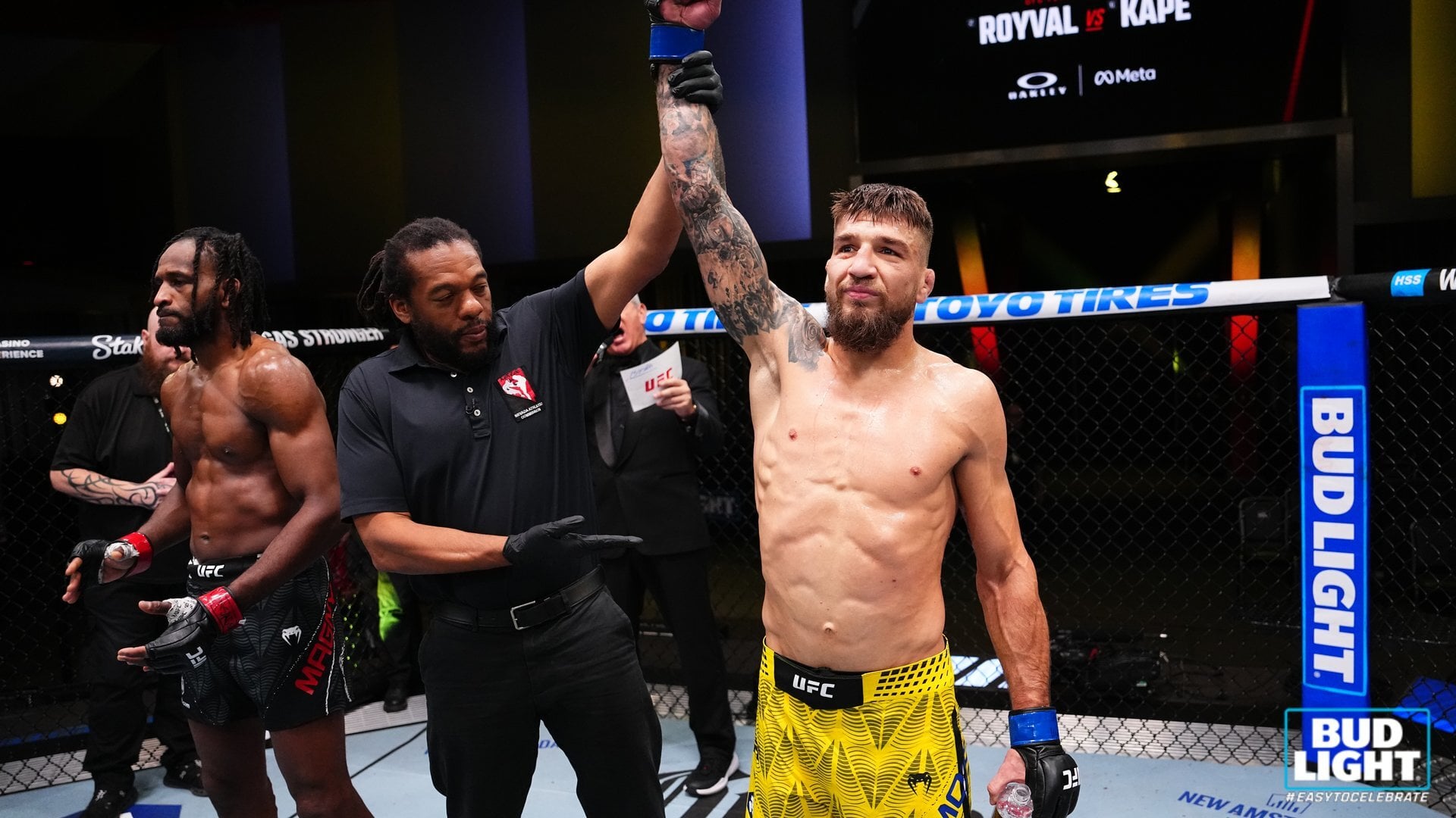 ‘Going To Be A Serious Player’ – Fans React To Former Bellator Champ Yaroslav Amosov Submitting Neil Magny In UFC Debut At UFC Vegas 112