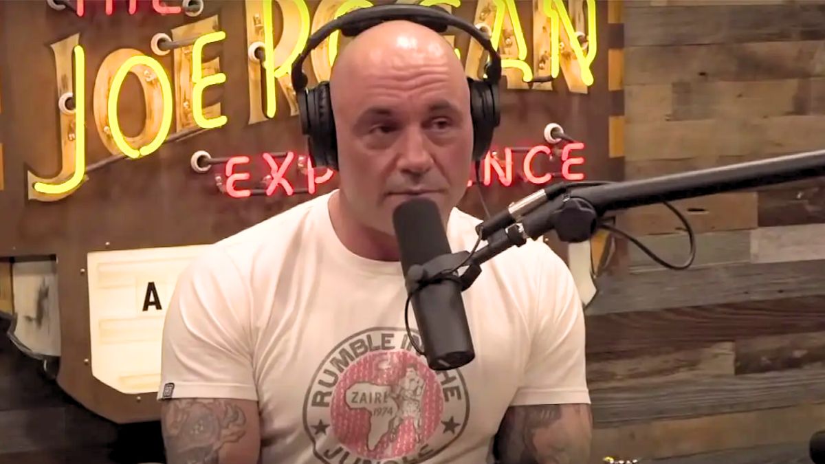 Joe Rogan Slams Lawrence Krauss Over Jeffrey Epstein Meeting Attempt