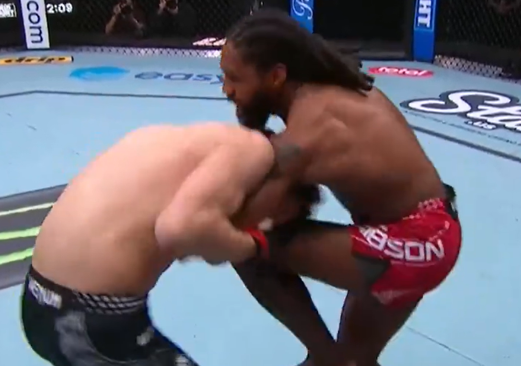 Lance Gibson Jr. Brutally Finishes Chase Hooper at UFC Seattle