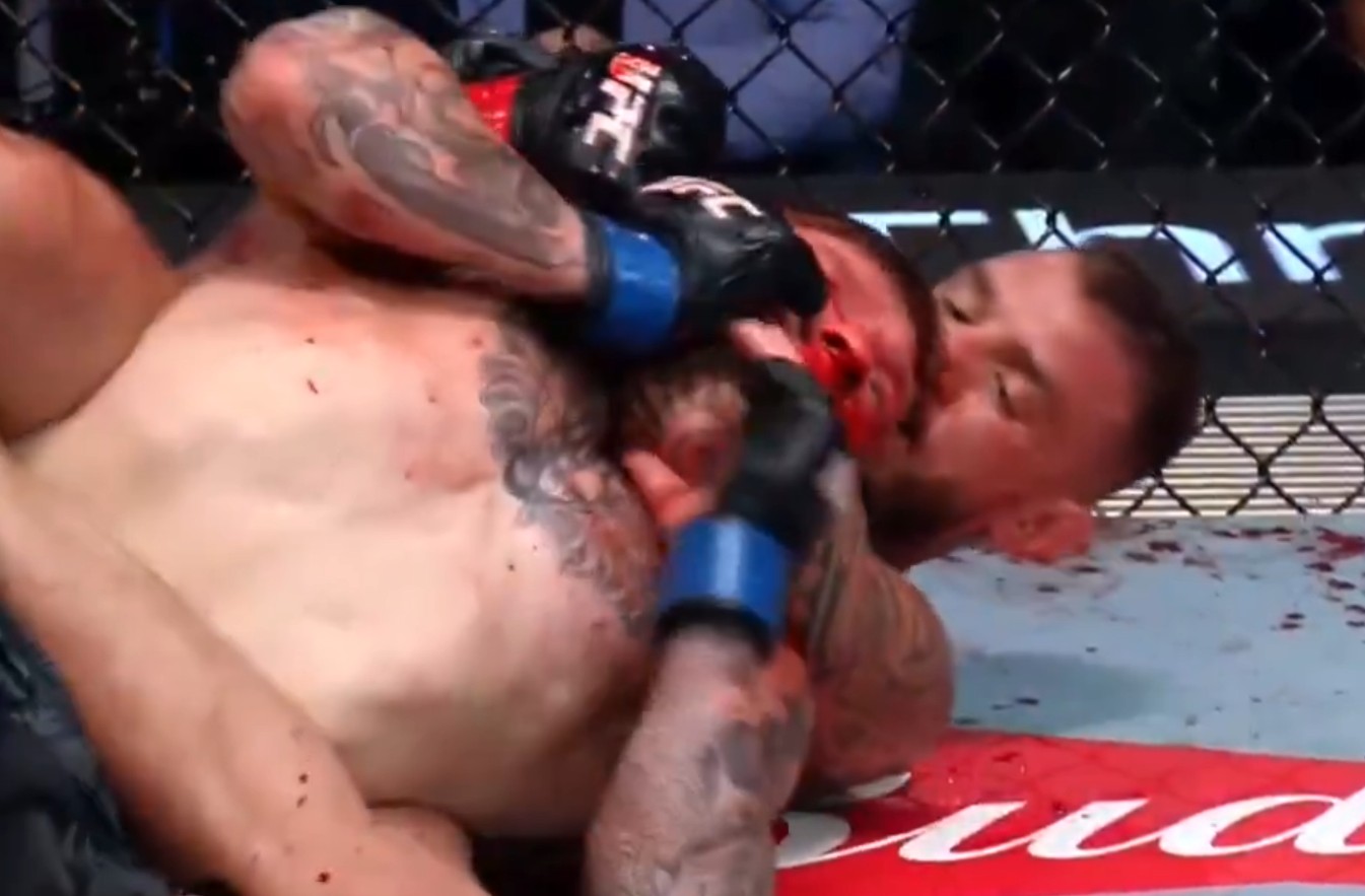 “One-Way Traffic” – Renato Moicano Batters Chris Duncan