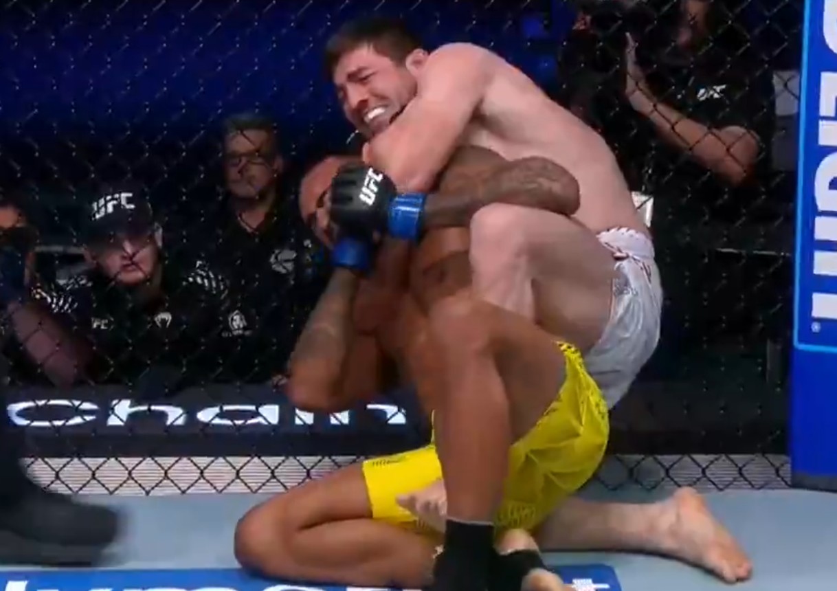 Abdul Rakhman Yakhyaev Gets Another First-Round Submission