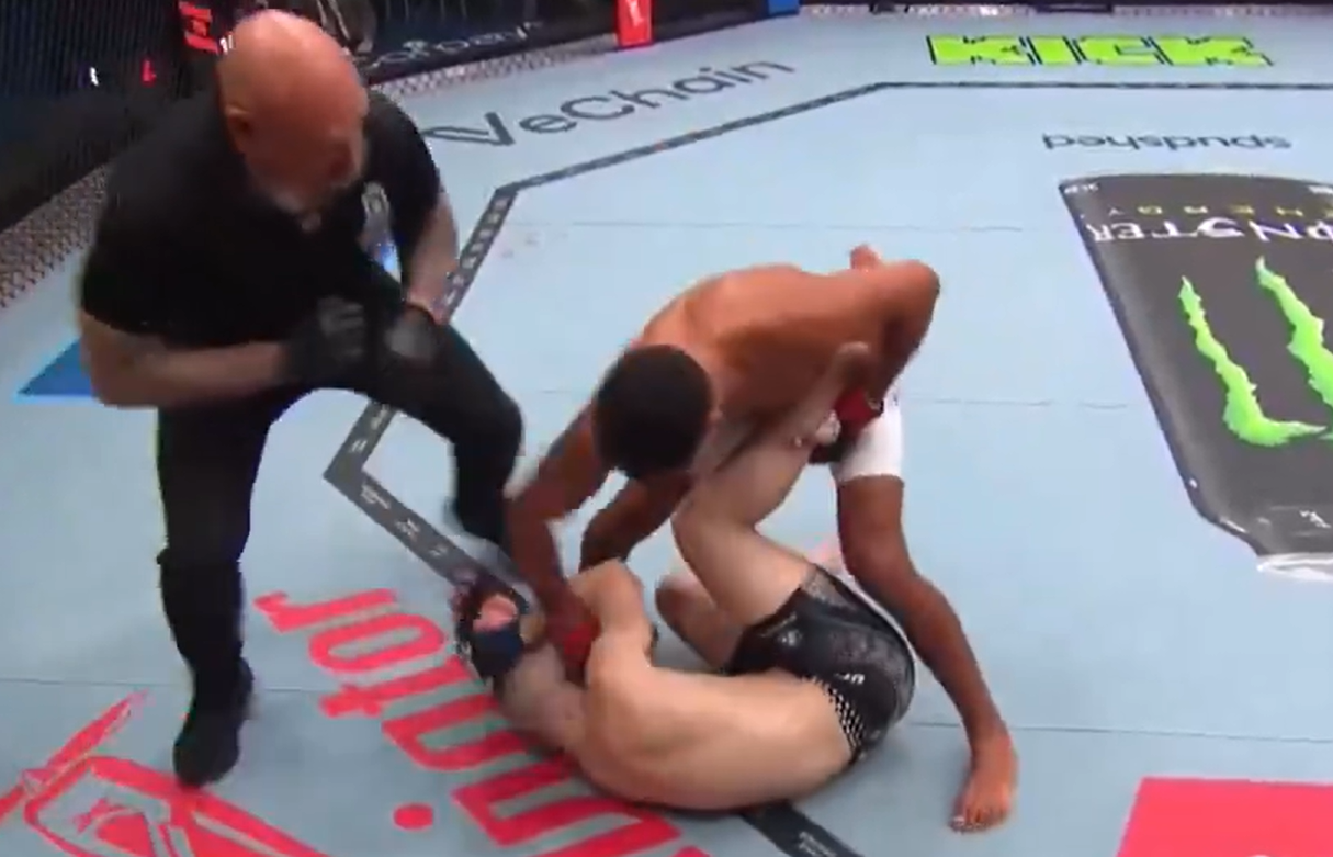 “First-Team All Violence” – Rahiki Earns Stoppage In Perth