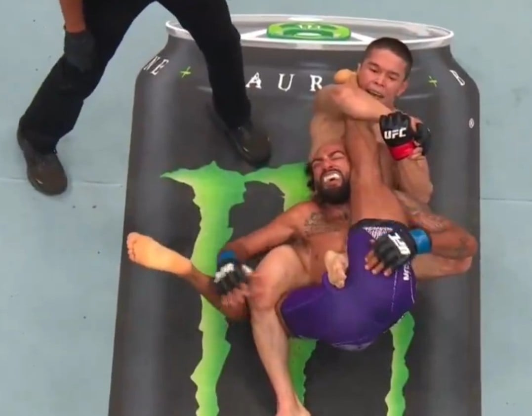 Asu Almabayev Hits Rare Suloev Stretch For Victory At UFC Baku