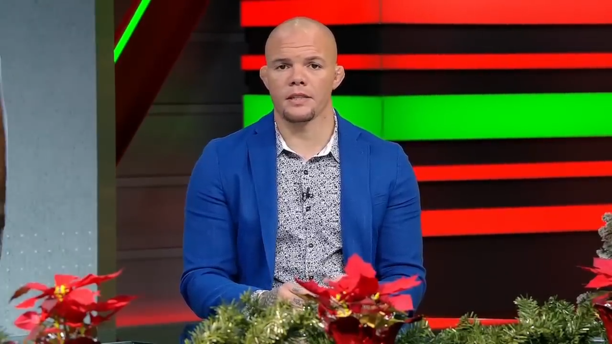 UFC Veteran Anthony Smith Arrested On Terroristic Threats And Domestic Violence Charges, Could Face 20 Years In Prison UFC Veteran Anthony Smith Arrested On Terroristic Threats And Domestic Violence Charges, Could Face 20 Years In Prison