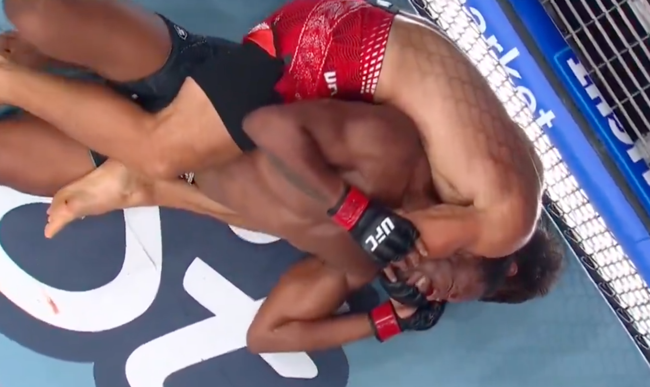 Dustin Stoltzfus Steals Show, Chokes Out Mansur Abdul-Malik