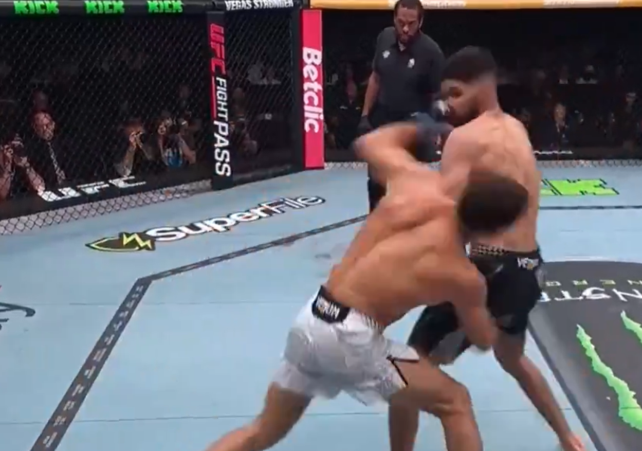 Axel Sola Puts Fares Ziam's Lights Out In UFC Paris Co-Main