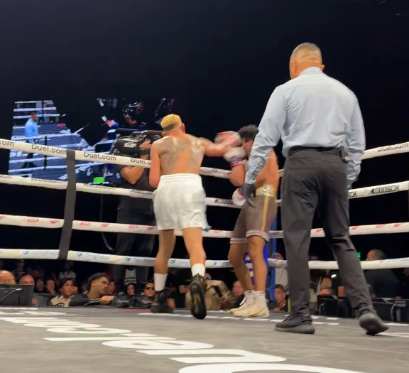 Tony Ferguson Stops Mahmoud Sebie to Keep Misfits Gold
