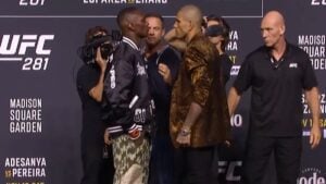 Israel Adesanya and Alex Pereira face off at the UFC 281 press event at Madison Square Garden