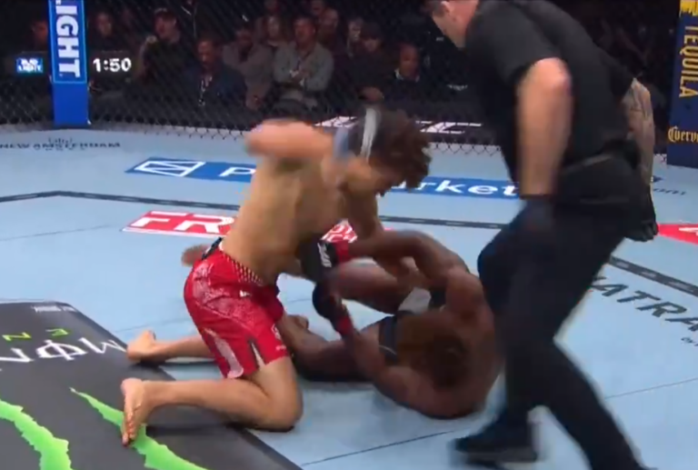 Roman Kopylov Pulls Off Stunner with Upset KO of Ateba Gautier